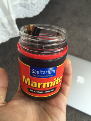 国民黑暗酱料Marmite
